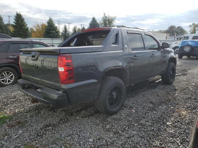 3GNTKEE74DG111038 - 2013 CHEVROLET AVALANCHE LS GRAY photo 3