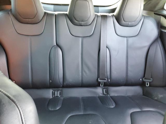 5YJSA1E16GF149232 - 2016 TESLA MODEL S Սև լուսանկար 10