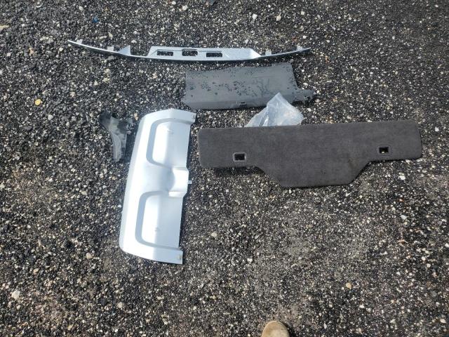 SALWR2VF0FA505511 - 2015 LAND ROVER RANGE ROVE HSE WHITE photo 13