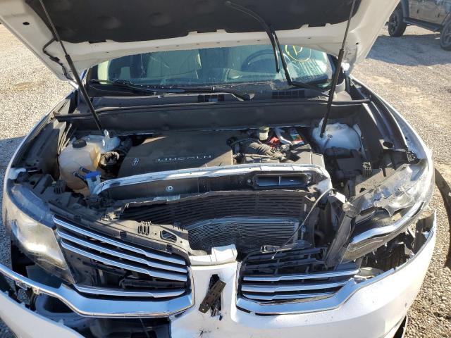 2LMPJ8LR5HBL29646 - 2017 LINCOLN MKX RESERVE أبيض صورة 12