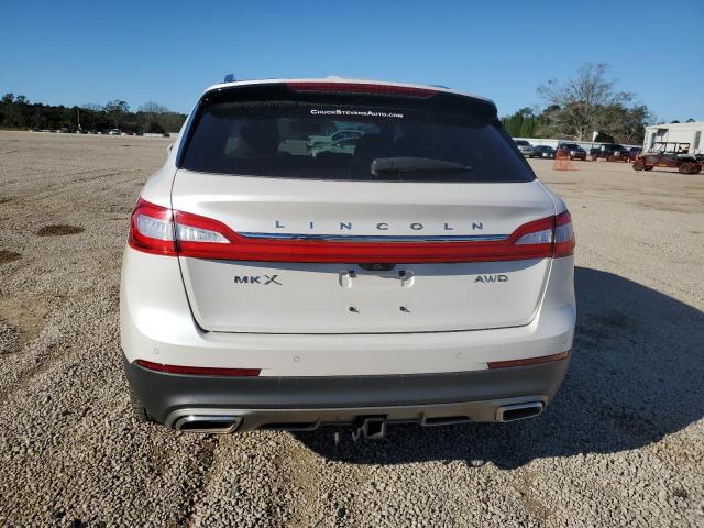 2LMPJ8LR5HBL29646 - 2017 LINCOLN MKX RESERVE WHITE photo 6