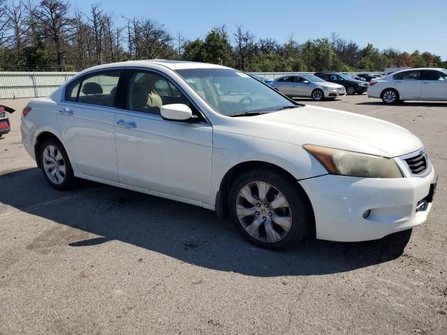 1HGCP36878A025895 - 2008 HONDA ACCORD EXL WHITE photo 4