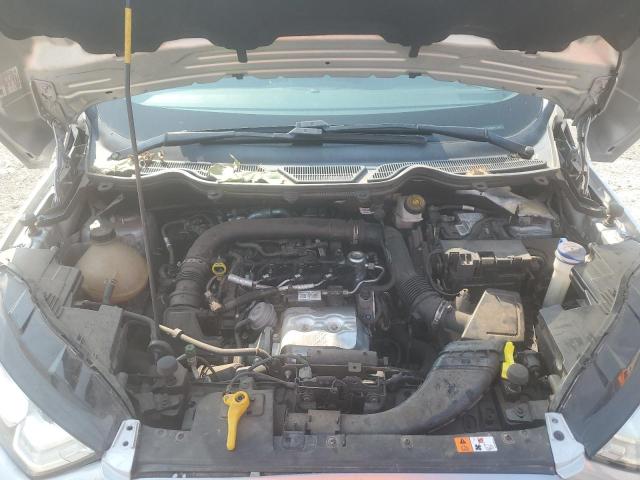 MAJ3P1TE7JC183330 - 2018 FORD ECOSPORT SE Silber Foto 12