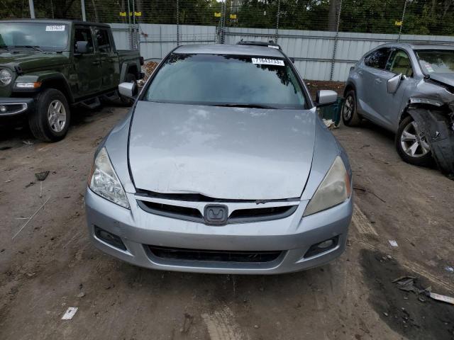 1HGCM66427A072094 - 2007 HONDA ACCORD SE SILVER photo 5