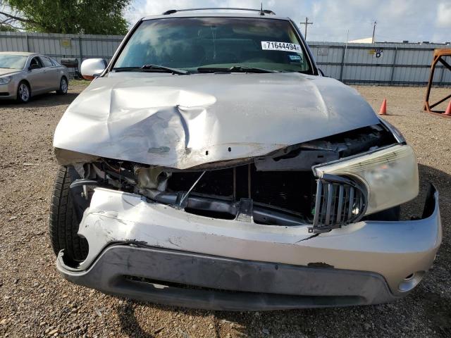 5GADT13S542213257 - 2004 BUICK RAINIER CXL SILVER photo 5