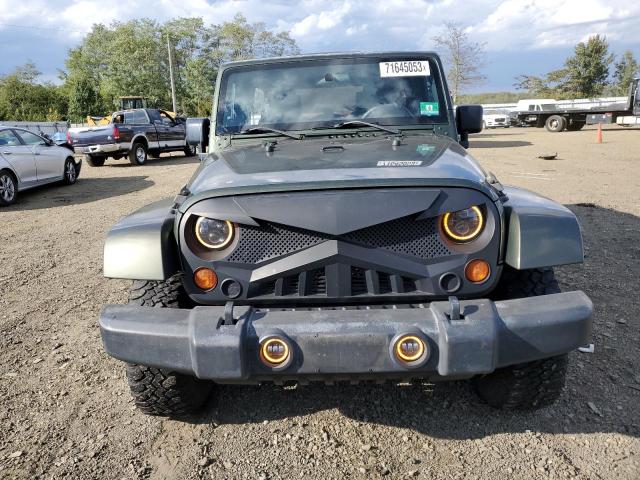 1J4GA59127L191802 - 2007 JEEP WRANGLER SAHARA GREEN photo 5