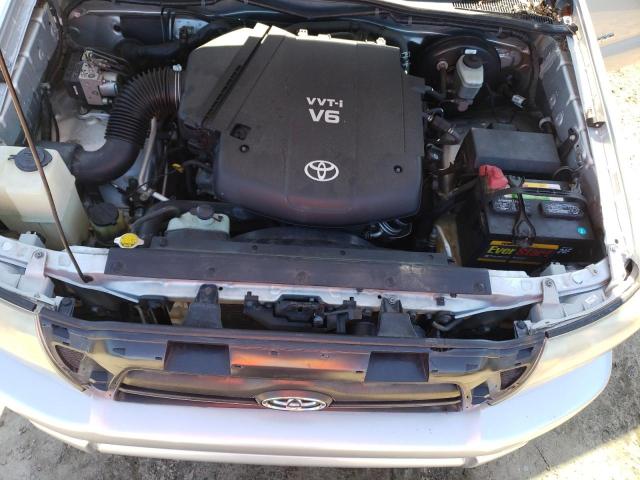 3TMJU62N18M051858 - 2008 TOYOTA TACOMA DOUBLE CAB PRERUNNER SILVER photo 11