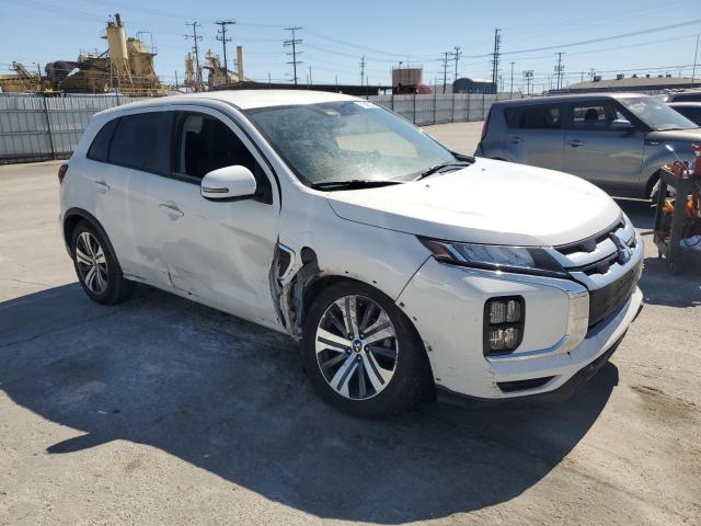 JA4ARUAU2MU023520 - 2021 MITSUBISHI OUTLANDER ES WHITE photo 4