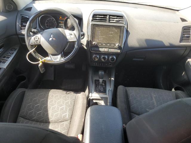 JA4ARUAU2MU023520 - 2021 MITSUBISHI OUTLANDER ES WHITE photo 8