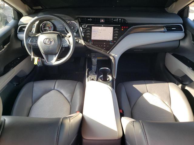 4T1F11AK4LU928464 - 2020 TOYOTA CAMRY XLE 灰色 照片 8