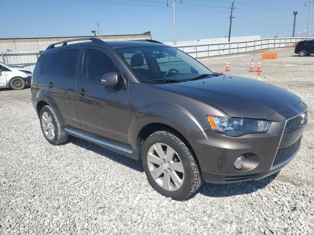 JA4AS3AWXDU014225 - 2013 MITSUBISHI OUTLANDER SE TAN photo 4