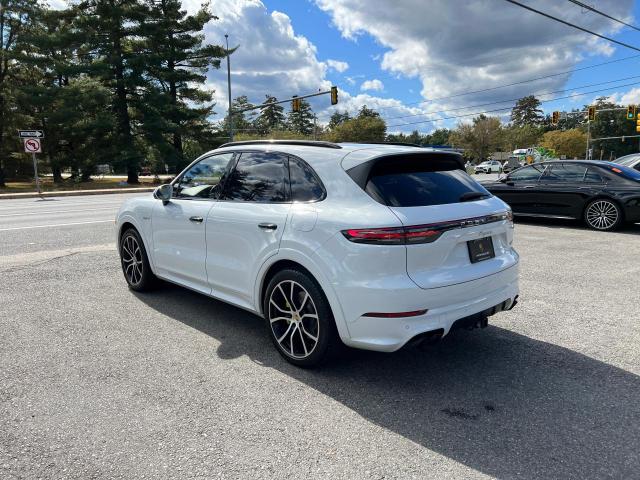 WP1AE2AYXKDA50193 - 2019 PORSCHE CAYENNE SE HYBRID WHITE photo 4