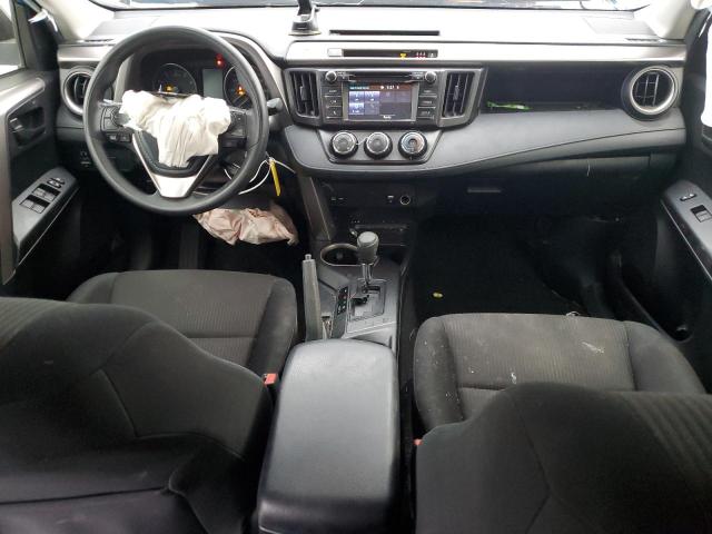 JTMBFREV7JJ197177 - 2018 TOYOTA RAV4 LE 蓝色 照片 8