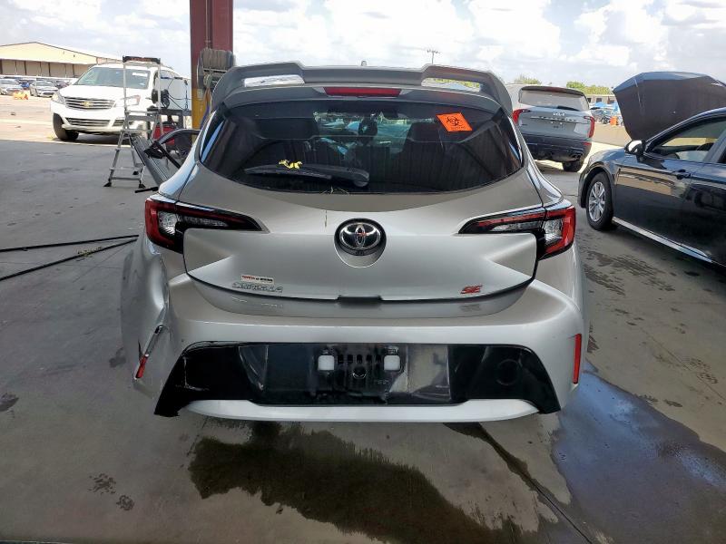 JTND4MBE9P3196174 - 2023 TOYOTA COROLLA SE SILVER photo 6