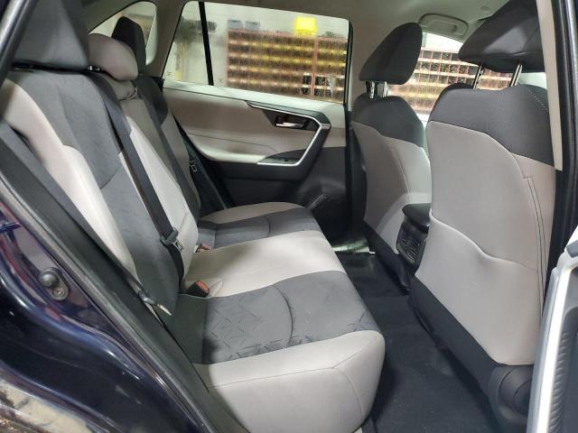 2T3P1RFV0RW458214 - 2024 TOYOTA RAV4 XLE BLUE photo 11