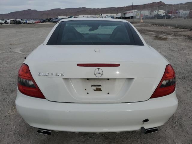 WDBWK54F49F190913 - 2009 MERCEDES-BENZ SLK 300 WHITE photo 6