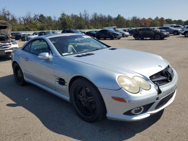 WDBSK75F53F022875 - 2003 MERCEDES-BENZ SL 500R 银色 照片 4