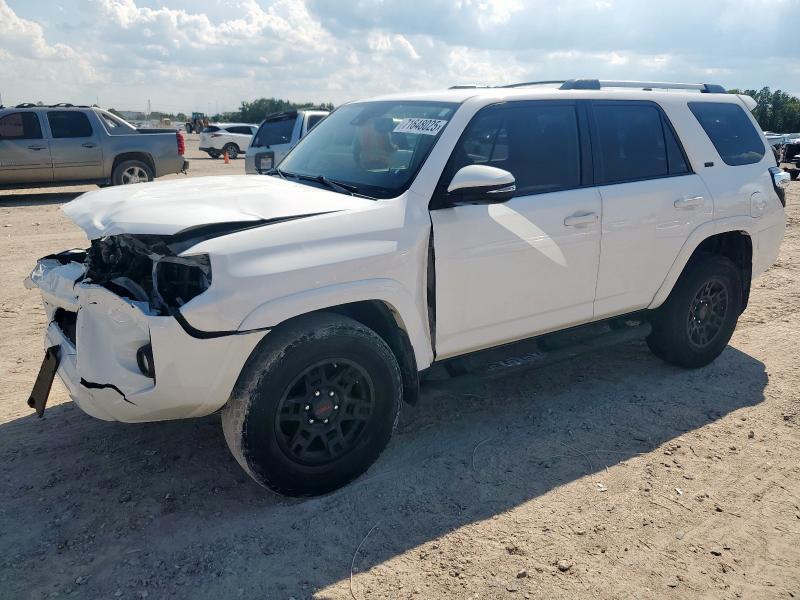 2020 TOYOTA 4RUNNER SR5, null