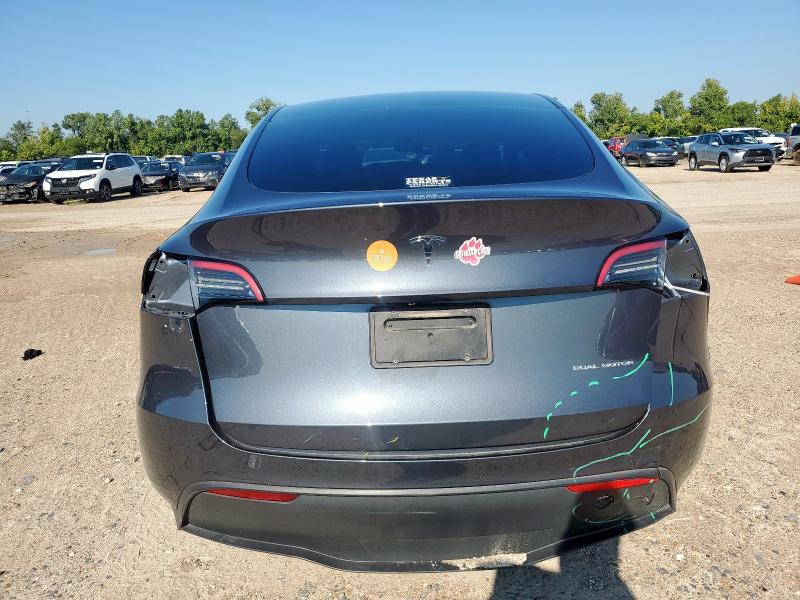 7SAYGDEE4PA095250 - 2023 TESLA MODEL Y ნაცრისფერი ფოტო 6