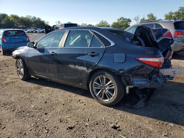 4T1BF1FK5HU755988 - 2017 TOYOTA CAMRY LE BLACK photo 2