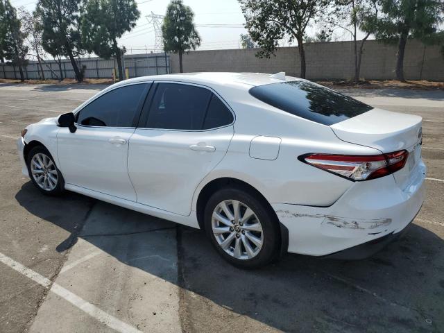 4T1C11AK6LU364996 - 2020 TOYOTA CAMRY LE WHITE photo 2