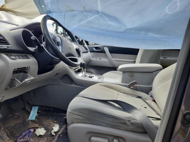 5TDBK3EH1DS265886 - 2013 TOYOTA HIGHLANDER BASE Szary zdjęcie 7