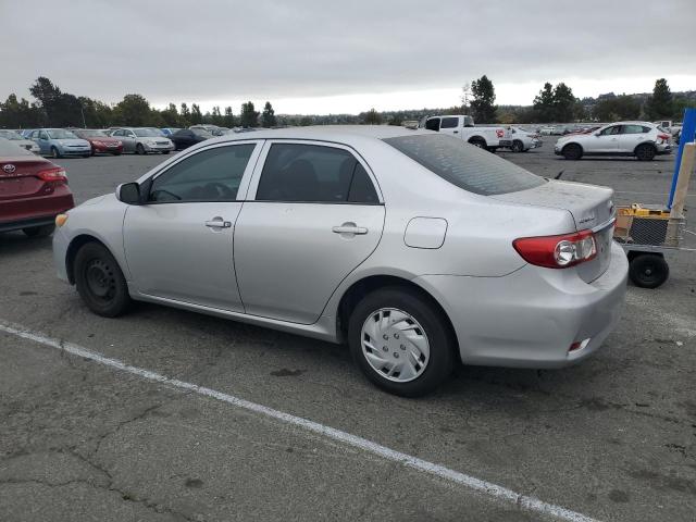 2T1BU4EE1BC580716 - 2011 TOYOTA COROLLA BASE Gümüş foto 2