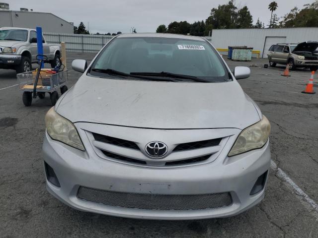 2T1BU4EE1BC580716 - 2011 TOYOTA COROLLA BASE Gümüş foto 5