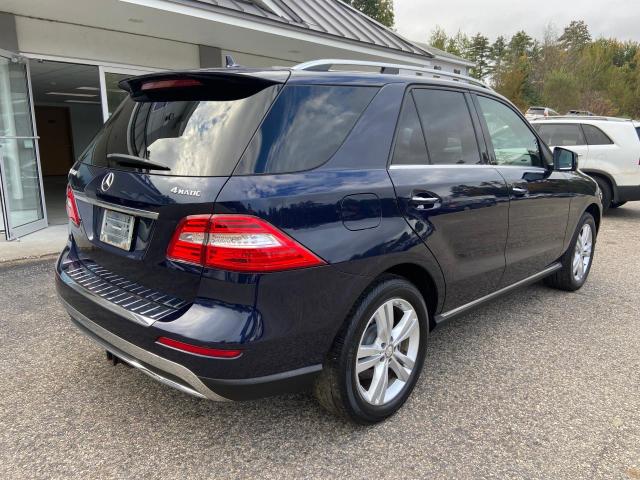 4JGDA5HB8FA521015 - 2015 MERCEDES-BENZ ML 350 4MATIC BLUE photo 4