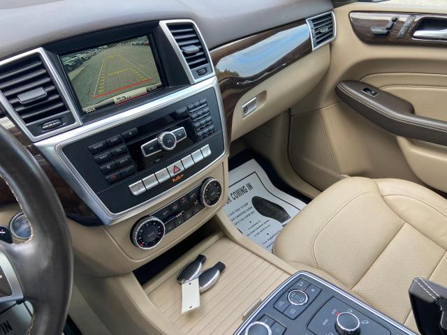 4JGDA5HB8FA521015 - 2015 MERCEDES-BENZ ML 350 4MATIC BLUE photo 9