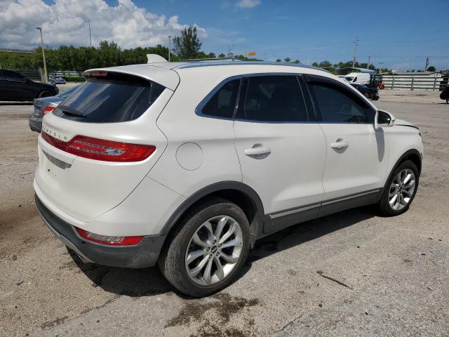 5LMCJ2C99HUL14436 - 2017 LINCOLN MKC SELECT WHITE photo 3