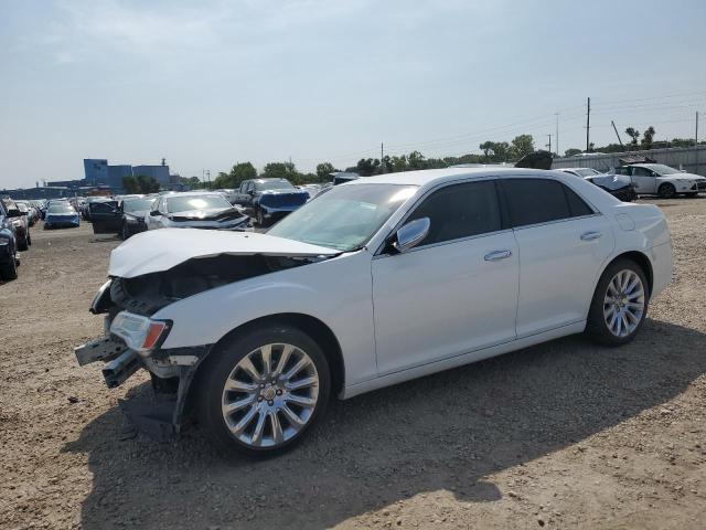 2014 CHRYSLER 300C, 