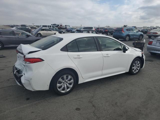 JTDEPMAE2MJ140814 - 2021 TOYOTA COROLLA LE 白色 照片 3