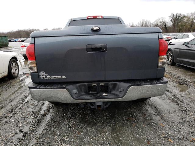 5TFRT54198X022516 - 2008 TOYOTA TUNDRA DOUBLE CAB GRAY photo 6