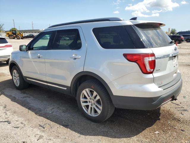 1FM5K8D88KGA38175 - 2019 FORD EXPLORER XLT Silber Foto 2