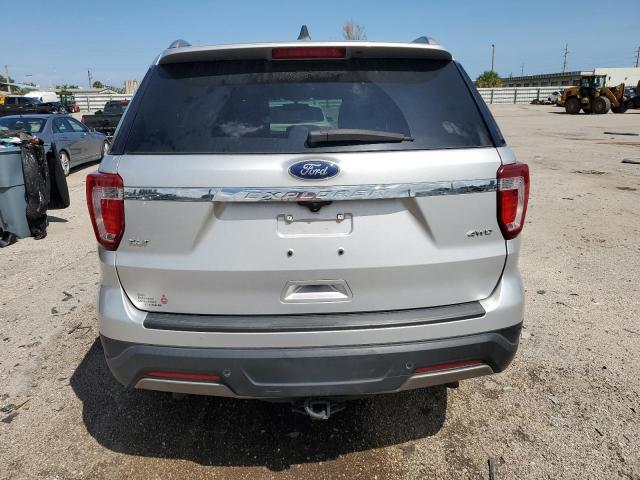 1FM5K8D88KGA38175 - 2019 FORD EXPLORER XLT Silber Foto 6