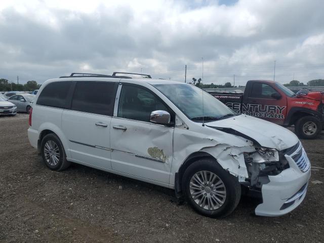 2C4RC1CG7FR573411 - 2015 CHRYSLER TOWN & COU TOURING L WHITE photo 4