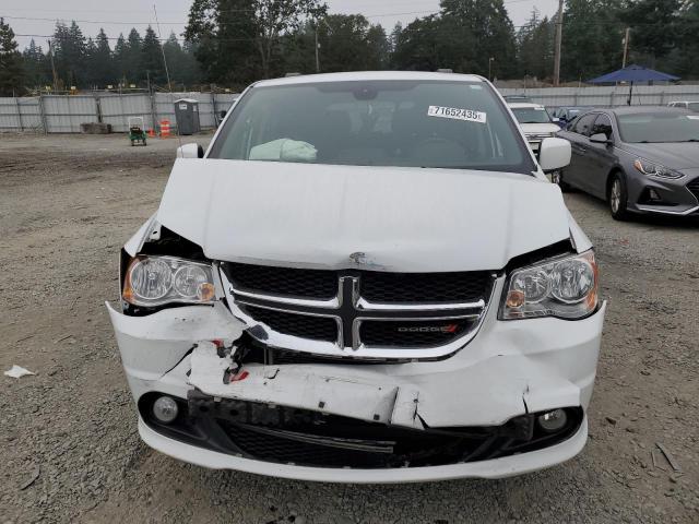 2C4RDGCG7JR328682 - 2018 DODGE GRAND CARAVAN SXT WHITE photo 5