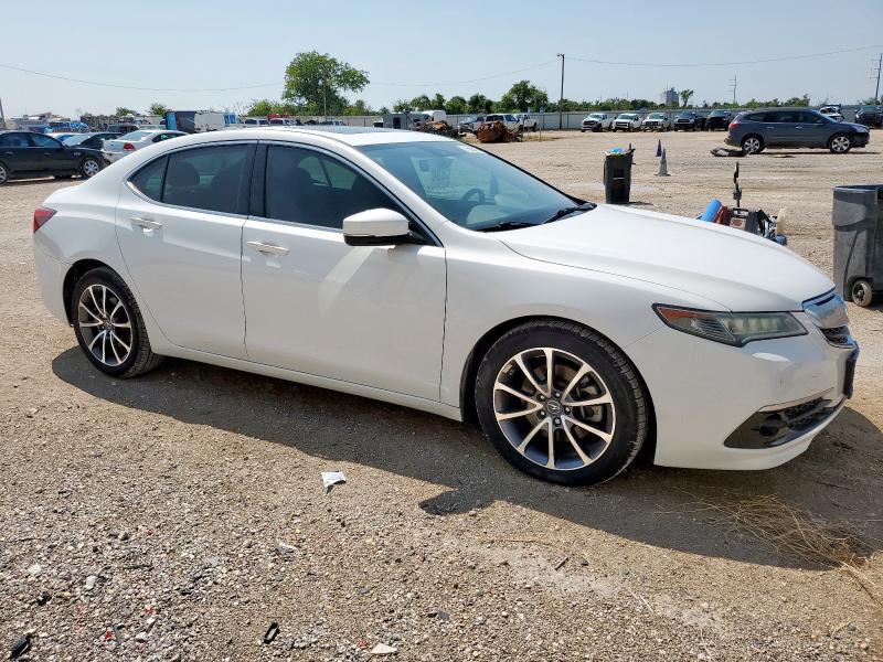 19UUB2F71HA004027 - 2017 ACURA TLX ADVANCE WHITE photo 4