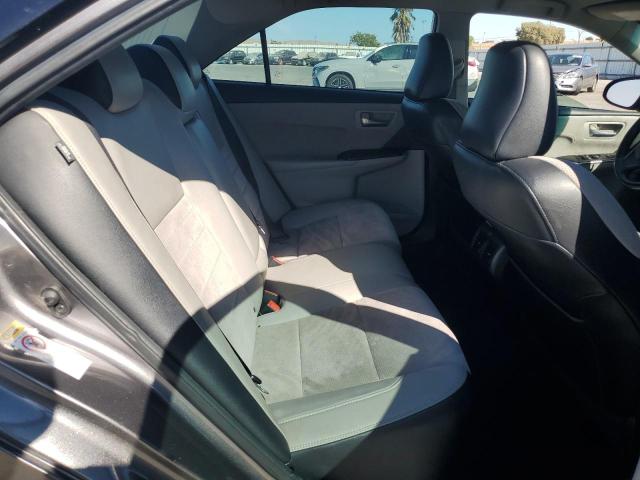 4T1BF1FK9GU173343 - 2016 TOYOTA CAMRY LE GRAY photo 10