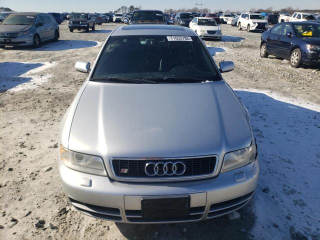 WAUDD68DXYA091796 - 2000 AUDI S4 2.7 QUATTRO SILVER photo 5