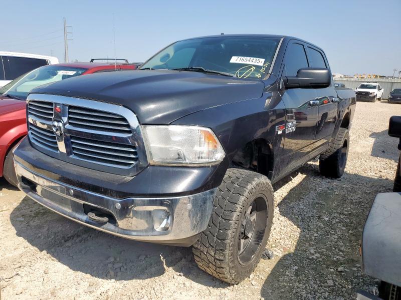 2016 RAM 1500 SLT, 