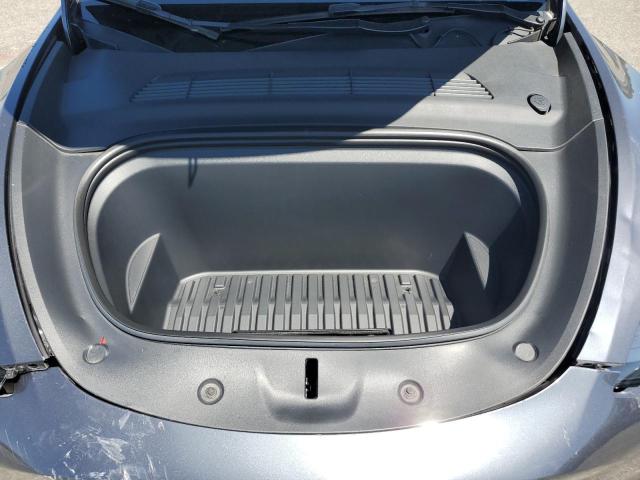 7SAYGAEE0PF836687 - 2023 TESLA MODEL Y Արծաթագույն լուսանկար 12