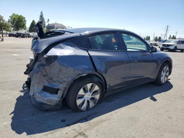 7SAYGAEE0PF836687 - 2023 TESLA MODEL Y Արծաթագույն լուսանկար 3