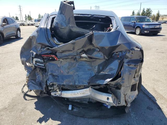 7SAYGAEE0PF836687 - 2023 TESLA MODEL Y Արծաթագույն լուսանկար 6