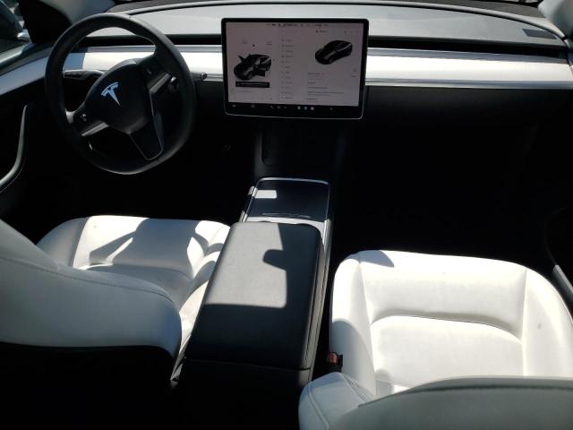 7SAYGAEE0PF836687 - 2023 TESLA MODEL Y Արծաթագույն լուսանկար 8