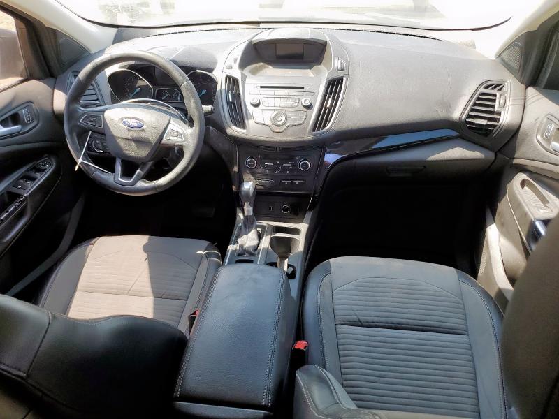 1FMCU0GD4JUB54176 - 2018 FORD ESCAPE SE SILVER photo 8