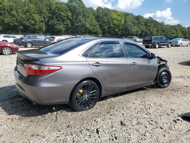 4T1BF1FK3HU795065 - 2017 TOYOTA CAMRY LE GRAY photo 3