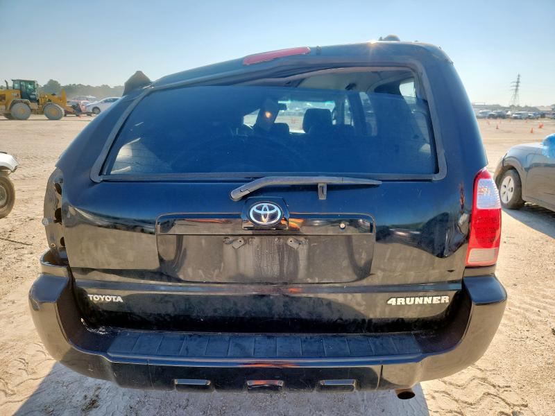 JTEZU14R760081786 - 2006 TOYOTA 4RUNNER SR5 BLACK photo 6