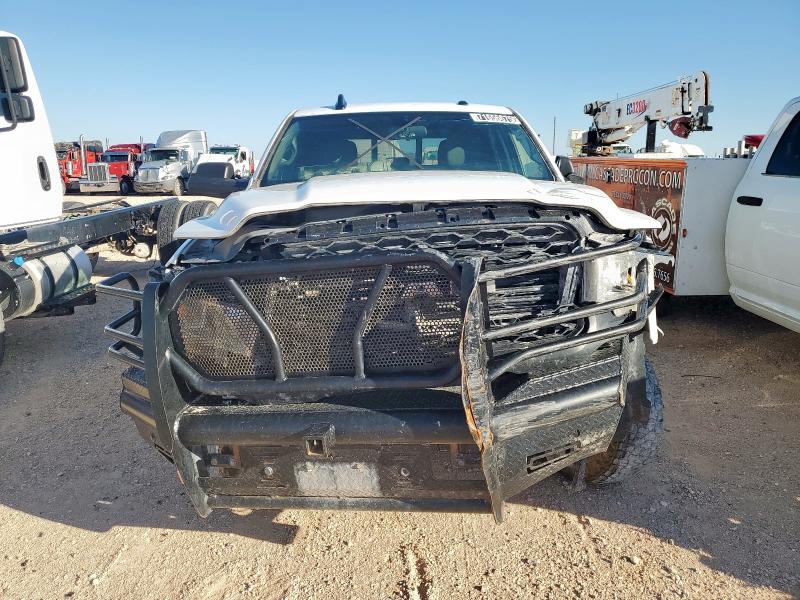 3C6UR5HJ4NG251566 - 2022 RAM 2500 TRADESMAN Biały zdjęcie 5